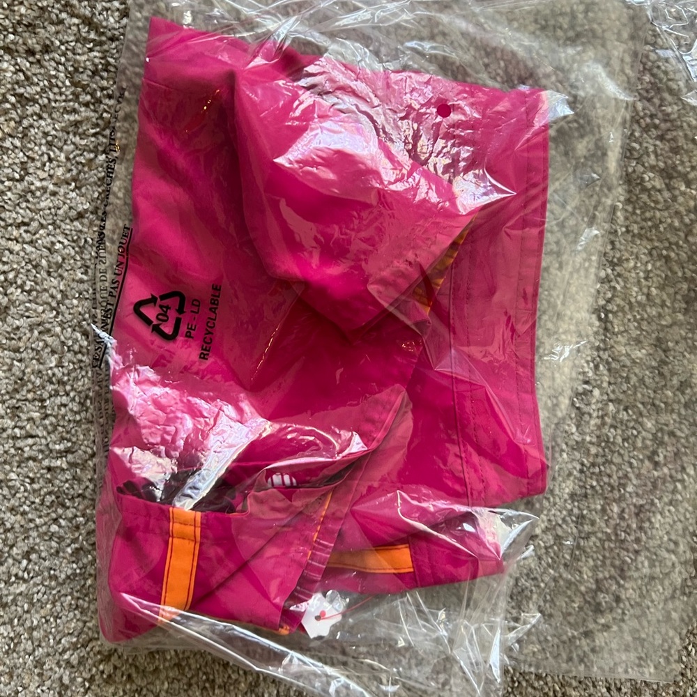 Athletic , swimming or beach shorts in very good condition just like new
